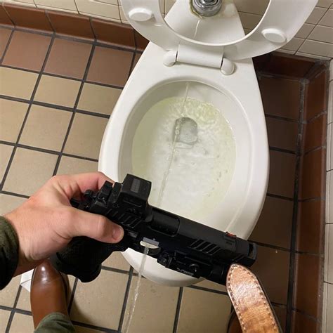1282 best r/idiotswithguns images on Pholder .